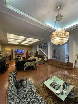 A10 Jual Rumah Mewah Bagus Banget Murah di Ampera Kemang