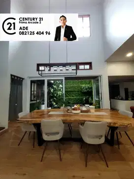 Dijual Rumah Menarik 2 Lantai di Senayan Bintaro Sektor 9 GB-16023