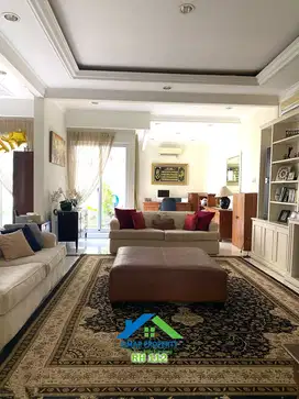 Rumah Luas Harga Bagus di Lokasi Favourite Raffles Hills Cibubur