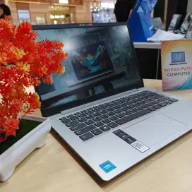Lenovo winbooks 300E, ram 8gbDDr4, screen 11.1 Touch 2IN1