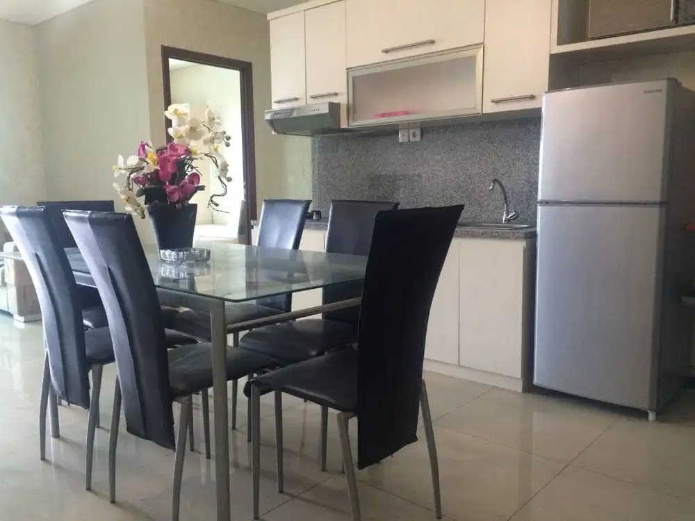 Sewa 3 Bedrooms Apartemen Thamrin Residence Furnish