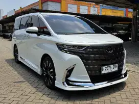 TOYOTA ALPHARD HEV HYBRID MODELLISTA 2023