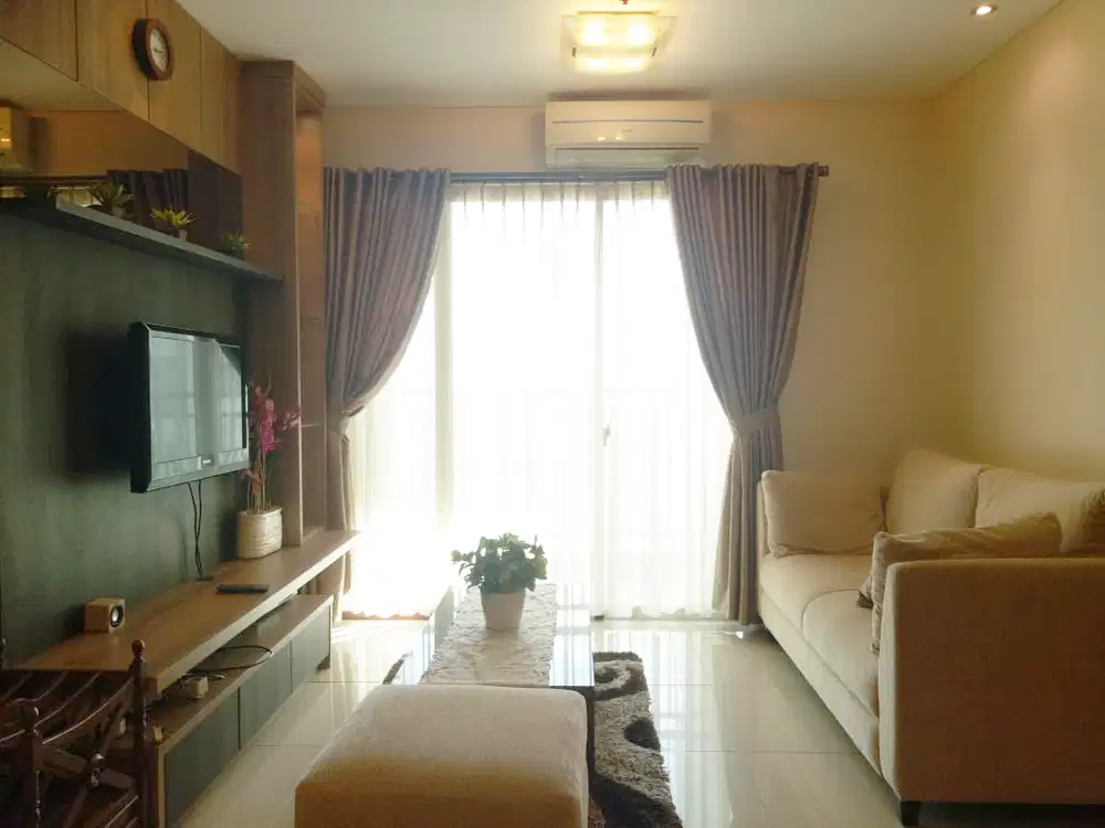 Showing 3 Bedrooms Apartemen Thamrin Residence Furnish