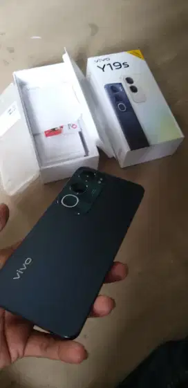 Vivo Y19s 4+4/128 bekas Rasa baru
