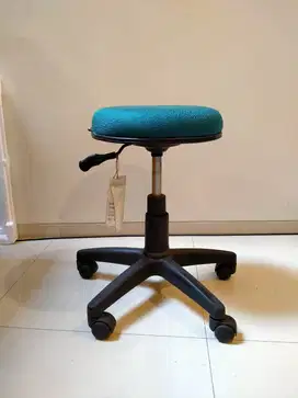 kursi serbaguna