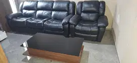 Sofa 3 +1 dan meja
