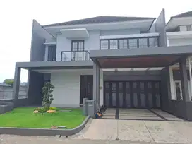 Dijual Rumah Royal Residence Baru Gress 2 Lantai Row Jalan Lebar