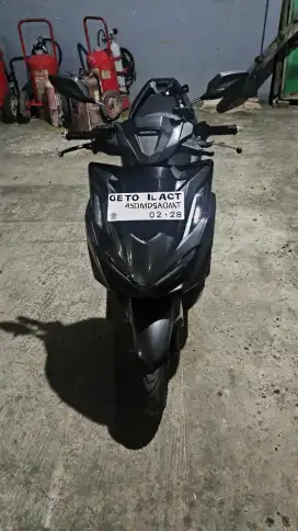 VARIO 160 CBS ACTIVE BLACK