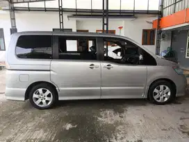 Nissan Serena 2009 Bensin