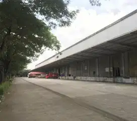 Gudang Loading Dock Cakung Jakarta Timur
