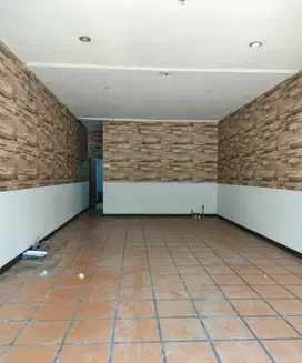 Ruko Strategis area bisnis dan ramai, Taman Kopo Indah
