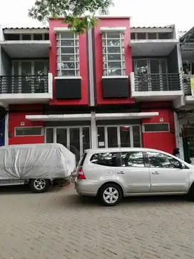 Dijual ruko gandeng cibubur country siap pakai harga nego