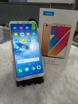 Vivo Y71 ram 4 internal 64