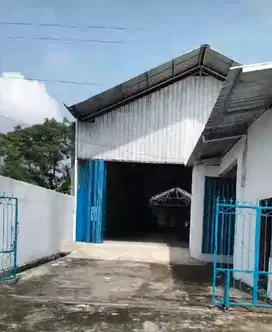 Disewakan Gudang siap pakai di sleman