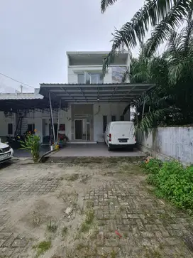 Rumah Cantik Murah Daerah Helvetia dalam Komplek Karya Point lebar