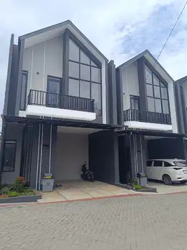 Rumah 2lt Desain Mewah Cimahi Ciuyah