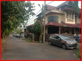 Rumah Hoek 2 Lantai di Pamulang Estate, Hanya 15 Menit Ke Tol Limo