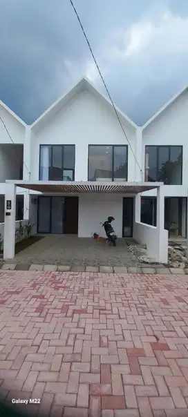 Rumah Villa lengkap dengan Perabotan di sawangan Depok