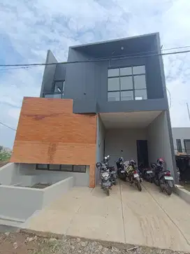 Rumah 2lt Mewah  Cimahi