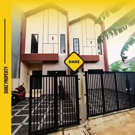 Dijual Rumah 2 Lantai Siap Huni Cijantung Jakarta Timur