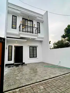 Dijual rumah baru bagus 3 Lt lokasi strategis di Jagakarta Jaksel