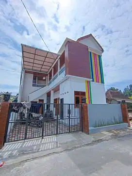 Rumah kost 8 kamar tidur full furnish condongcatur dekat UGM
