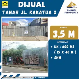 DIJUAL Kavling Besar Tengah Kota di Jalan Kakatua 2