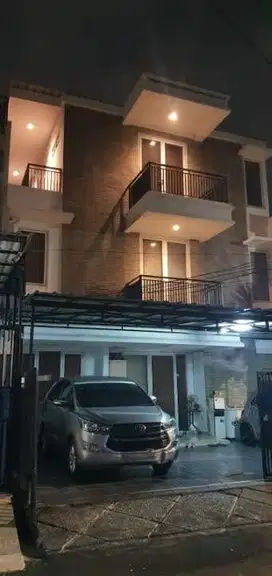 Dijual Rumah 3Lt siap huni di Janur elok ,Kelapa Gading,Jakut