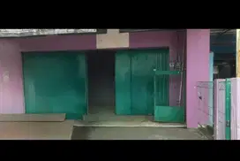 Di sewakan rumah los pinggr jln Timur  Gacoan Urip sumojarjo