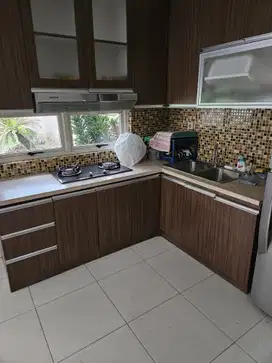 Rumah di Kota Baru Parahyangan, Mewah Modern Tatar Larangtapa