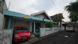 Tanah bonus bangunan rumah seturan kawasan premium