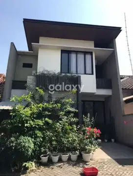 HOT PROPERTY! RUMAH MODERN MINIMALIS CITRALAND UTAMA 2M an