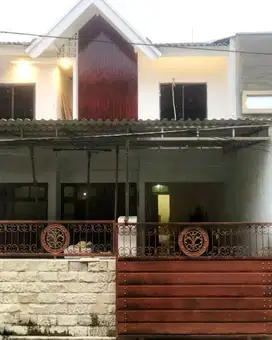 Dijual Rumah Kos Mulyosari Utara , Full Furnish , Baru renov