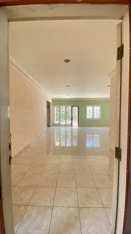 Jual Murah Rumah Tanah Luas Kota Wisata Cibubur