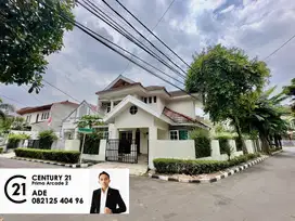 Rumah Hunian Minimalis Posisi Hook di Sektor 9 Bintaro Jaya TK-14960