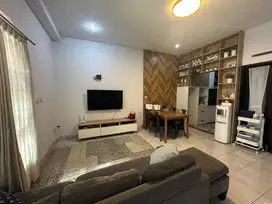 Di jual Rumah 2 Lantai Siap Huni Mainroad Cijagra