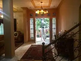 Rumah Cipinang Indah I : LT 197 m2, LB 250 m2, Hook, Strategis Siap Hu