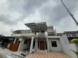 Dijual Rumah Sudah Renovasi Baru di Cluster Taman Chrysant BSD