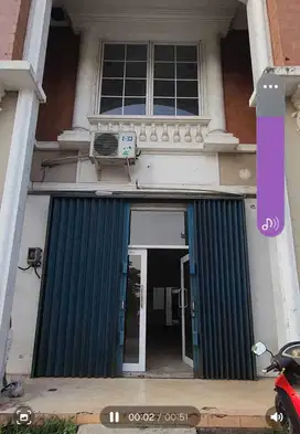 Jual ruko murah 3 lantai full furnish Ruko Bolsena, Gading Serpong