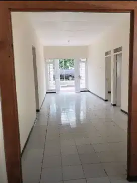 Wisma Permai 162m2 row 3mobil siap huni
