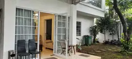 Dijual Rumah di Jl Kesehatan. Bintaro, Pesanggrahan, Jakarta Selatan