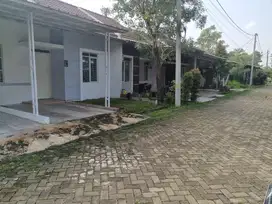 Dijual  rumah dekat serpong