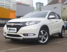 TDP 10JT Honda HR-V 1.5 E Bensin-AT Putih 2018