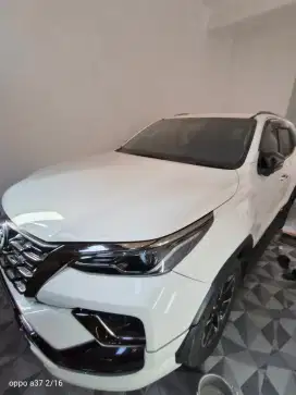 Fortuner gr 2.8
