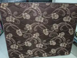 Matras gudho new prima 160x200 pemakaian 1 bulan lbh