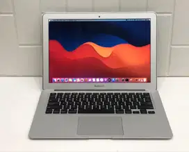 Macbook air (13-inch,2013) intel i7 Ram 8GB SSD 128GB