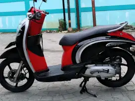 Honda scoopy 2012 stater tokcer halus mulus terawat re