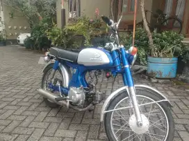 Honda s90 klasik