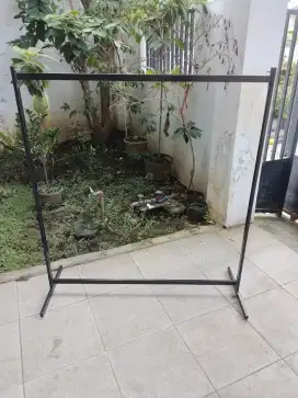 Gawangan baju msh bagus