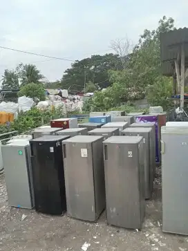 Service m cuci kulkas ac dll